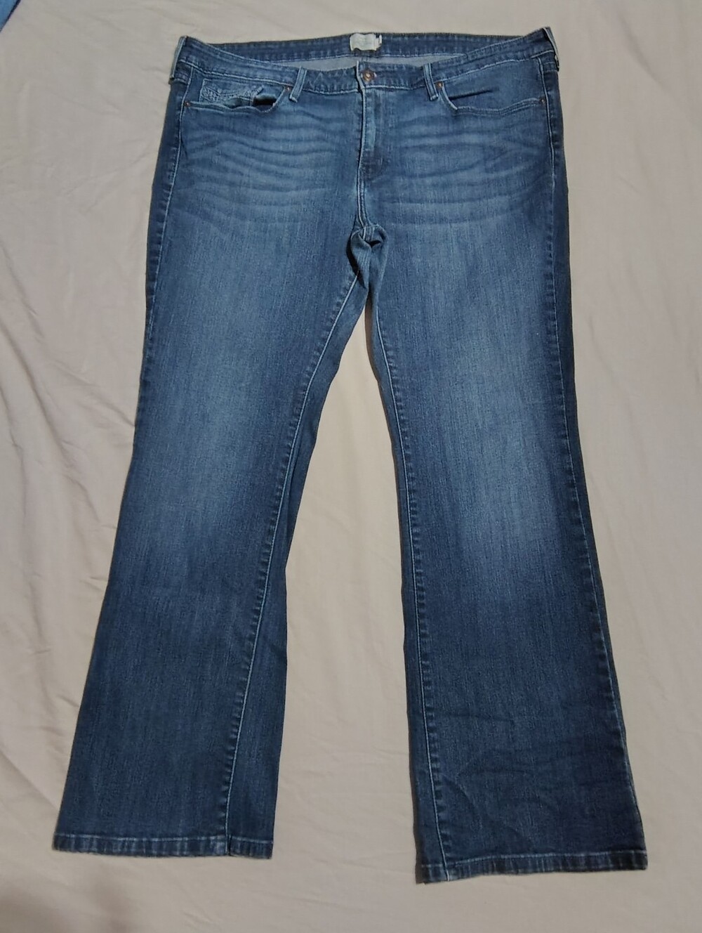 Levis Dark Wash Slight Curve Boot Jeans Size 20W